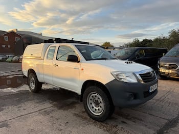 Used Toyota Hilux 2016 for sale - 79668926: Photo