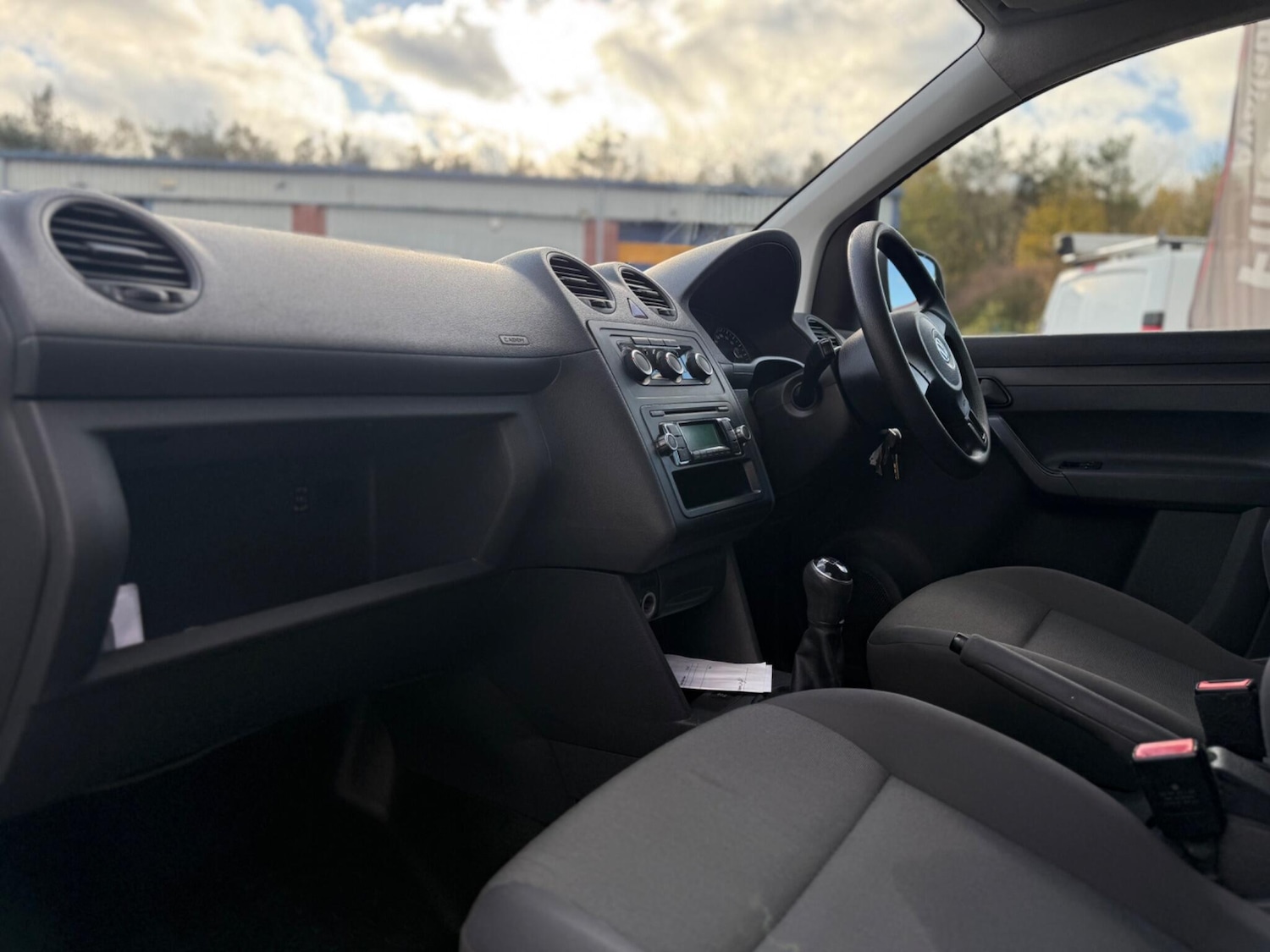 Used Volkswagen Caddy Maxi 2015 for sale - 76521503: Photo 10