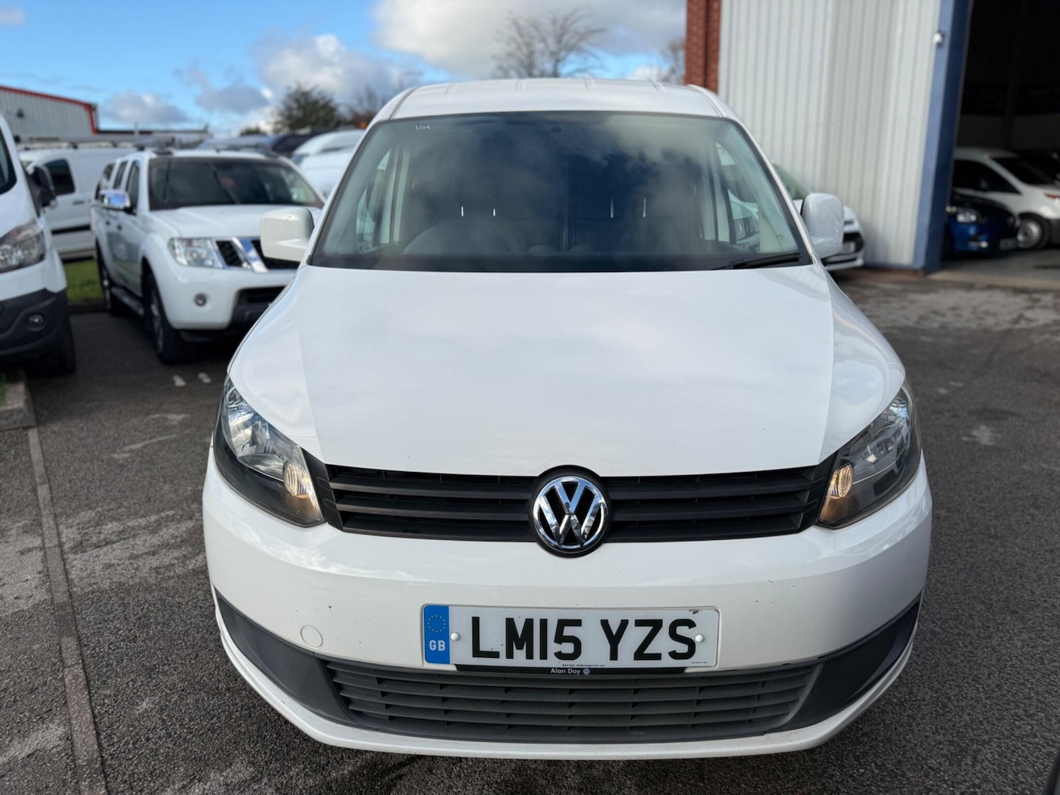 Used Volkswagen Caddy Maxi 2015 for sale - 76521503: Photo 11