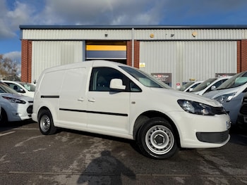 Used Volkswagen Caddy Maxi 2015 for sale - 76521503: Photo