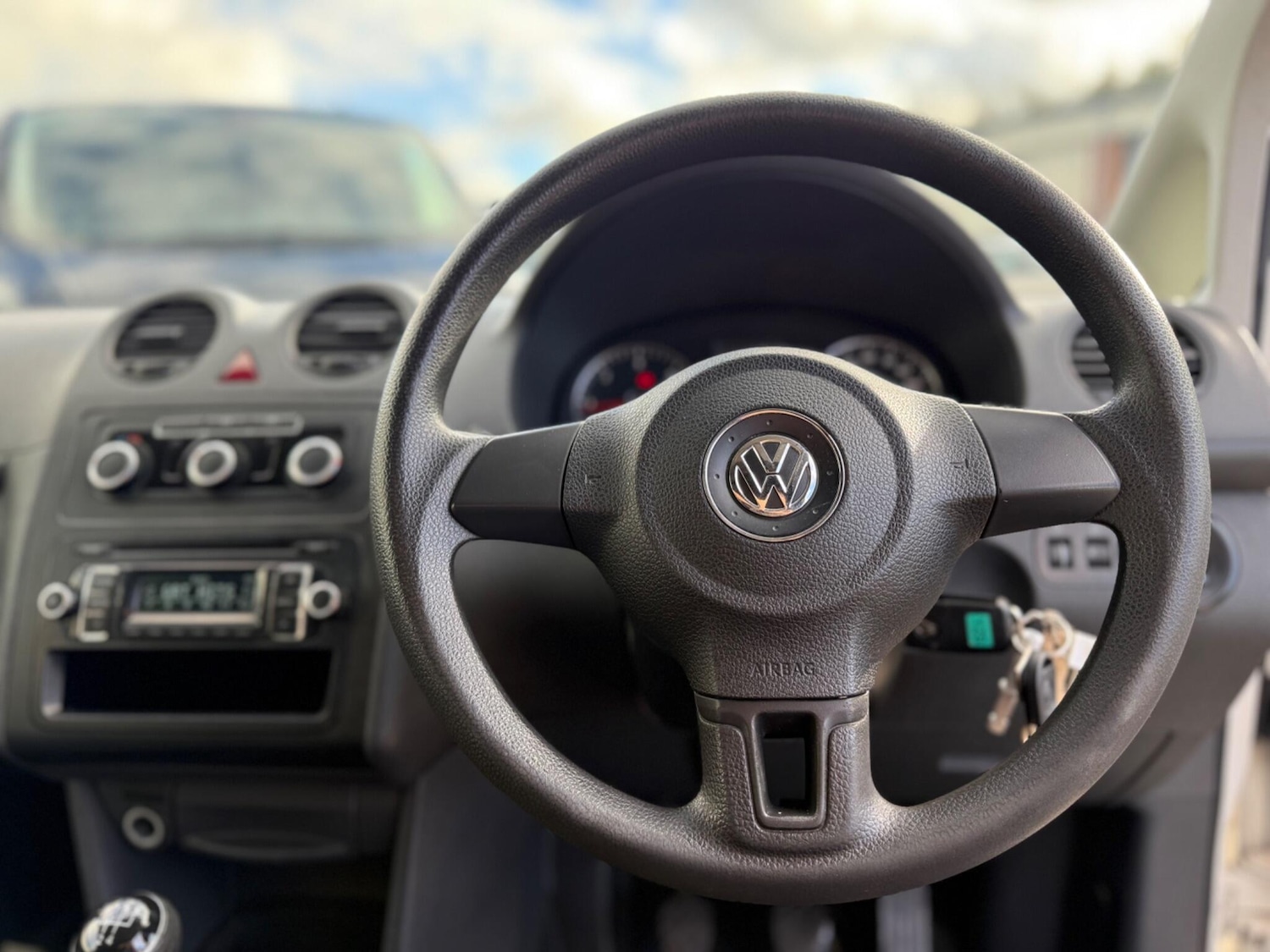 Used Volkswagen Caddy Maxi 2015 for sale - 76521503: Photo 21