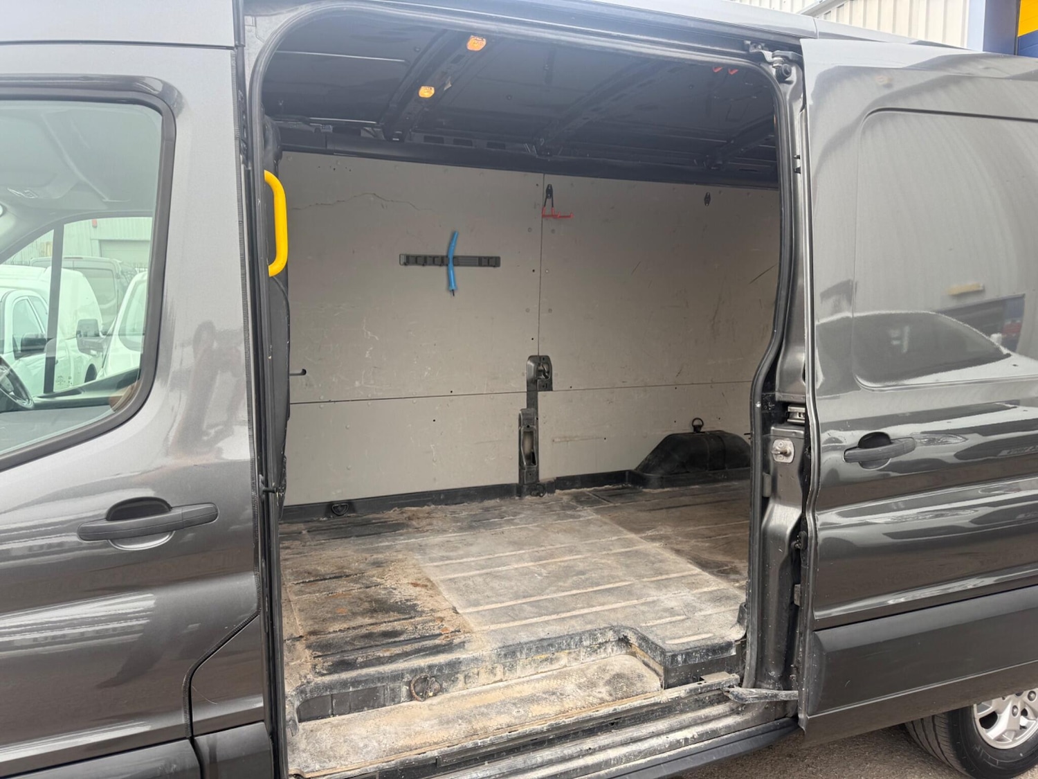 Used Ford Transit 2020 for sale - 77993515: Photo 22