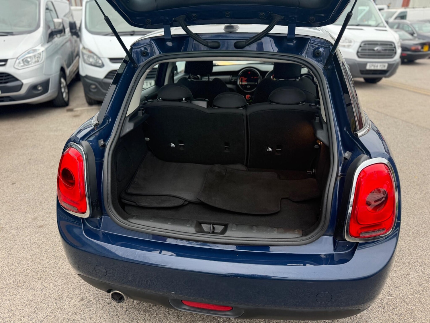 Used MINI Hatch 2015 for sale - 76992686: Photo 18
