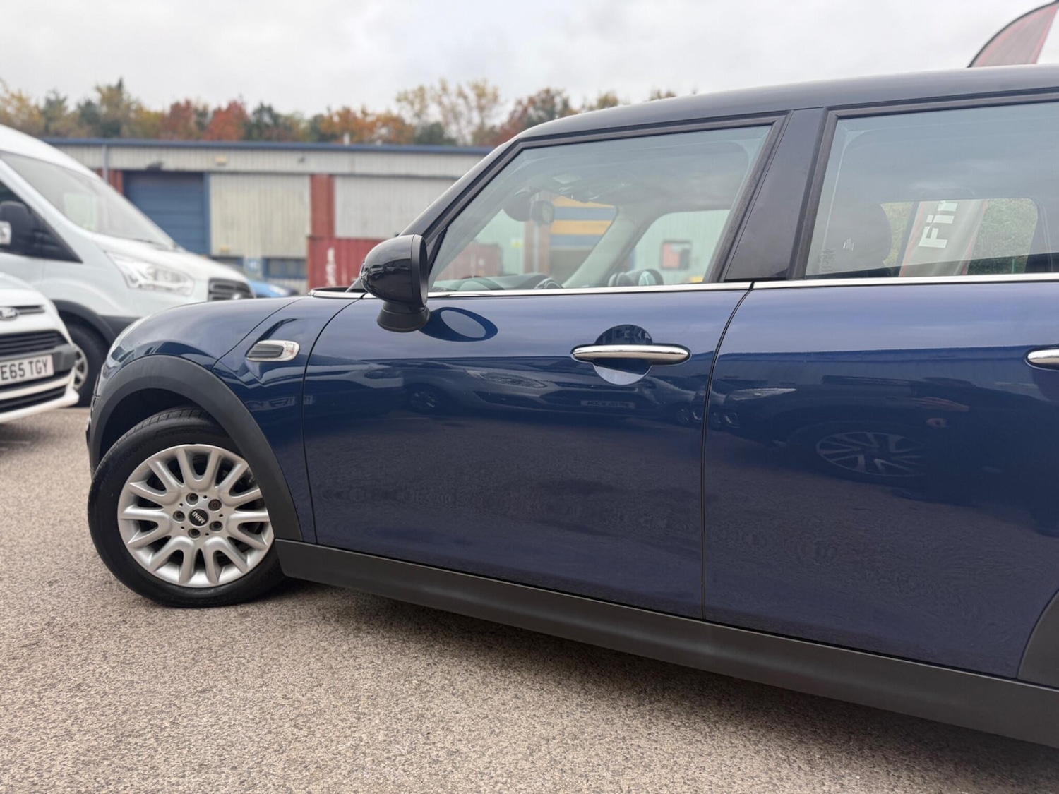 Used MINI Hatch 2015 for sale - 76992686: Photo 2