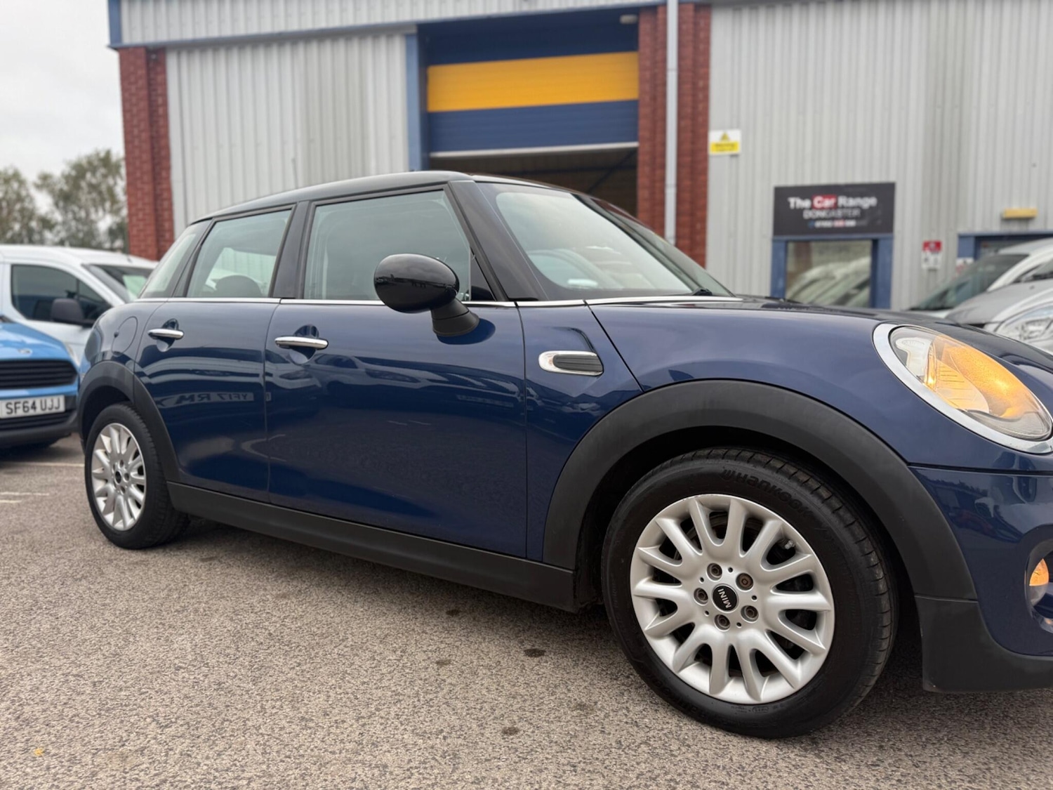 Used MINI Hatch 2015 for sale - 76992686: Photo 29