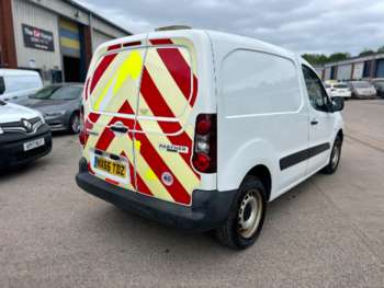 Used Peugeot Partner 2016 for sale - 74668128: Photo