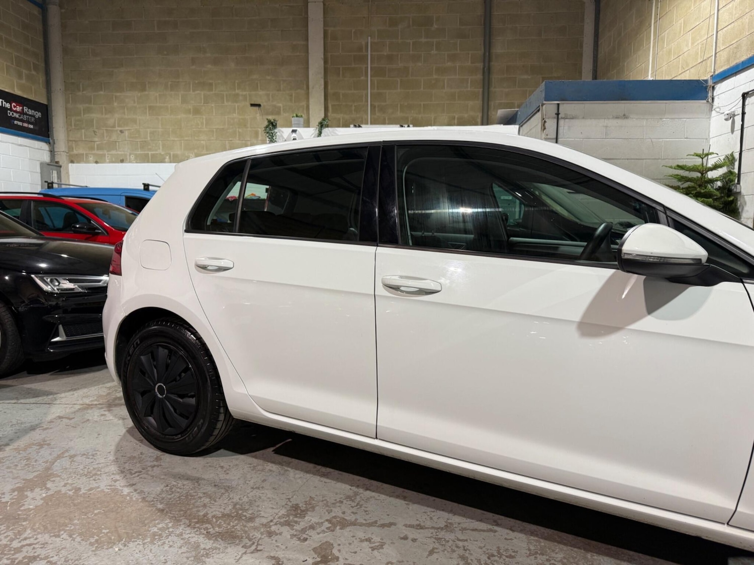 Used Volkswagen Golf for sale - 76702096: Photo 2