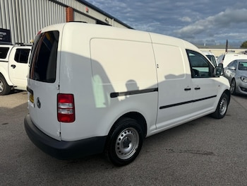 Used Volkswagen Caddy 2015 for sale - 76000983: Photo