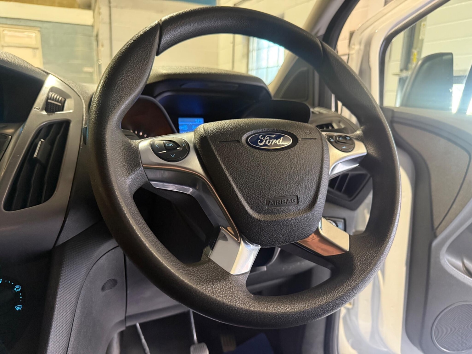 Used Ford Transit Connect 2015 for sale - 78185507: Photo 25