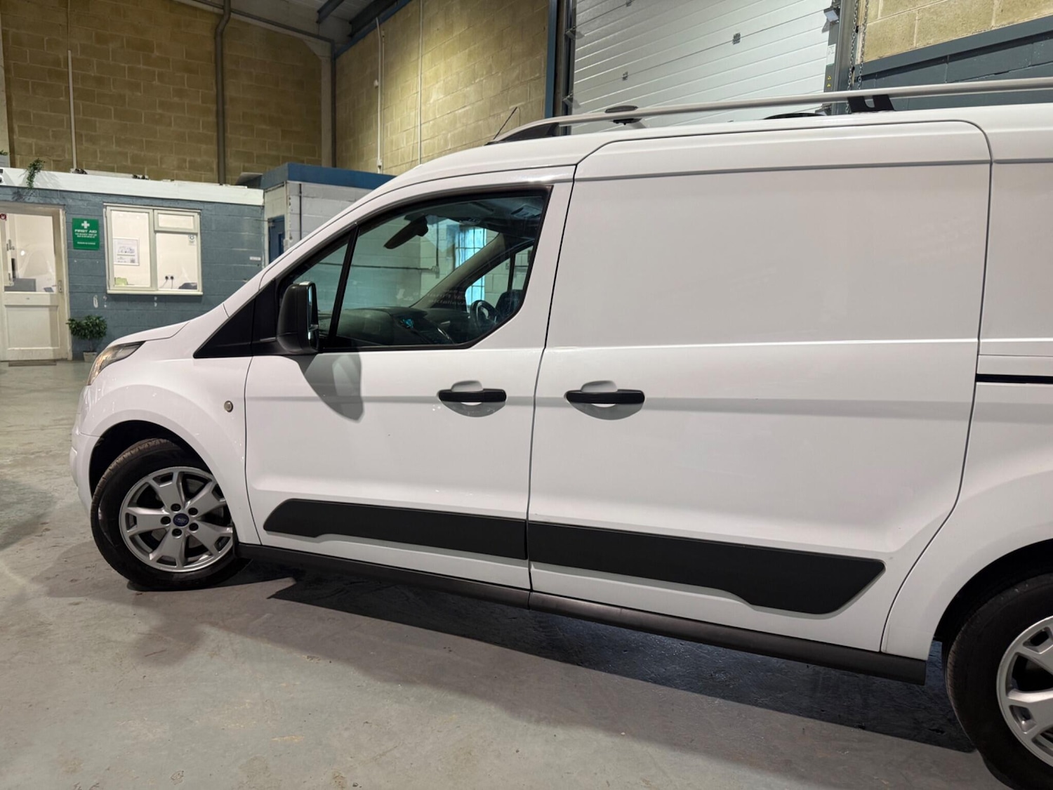 Used Ford Transit Connect 2015 for sale - 78185507: Photo 3