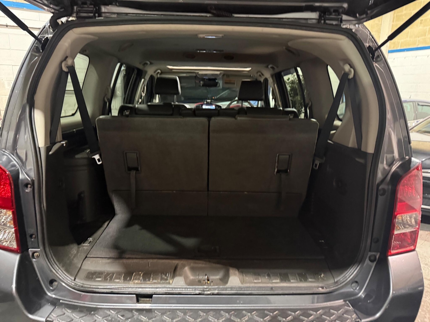 Used Nissan Pathfinder 2014 for sale - 76728727: Photo 23