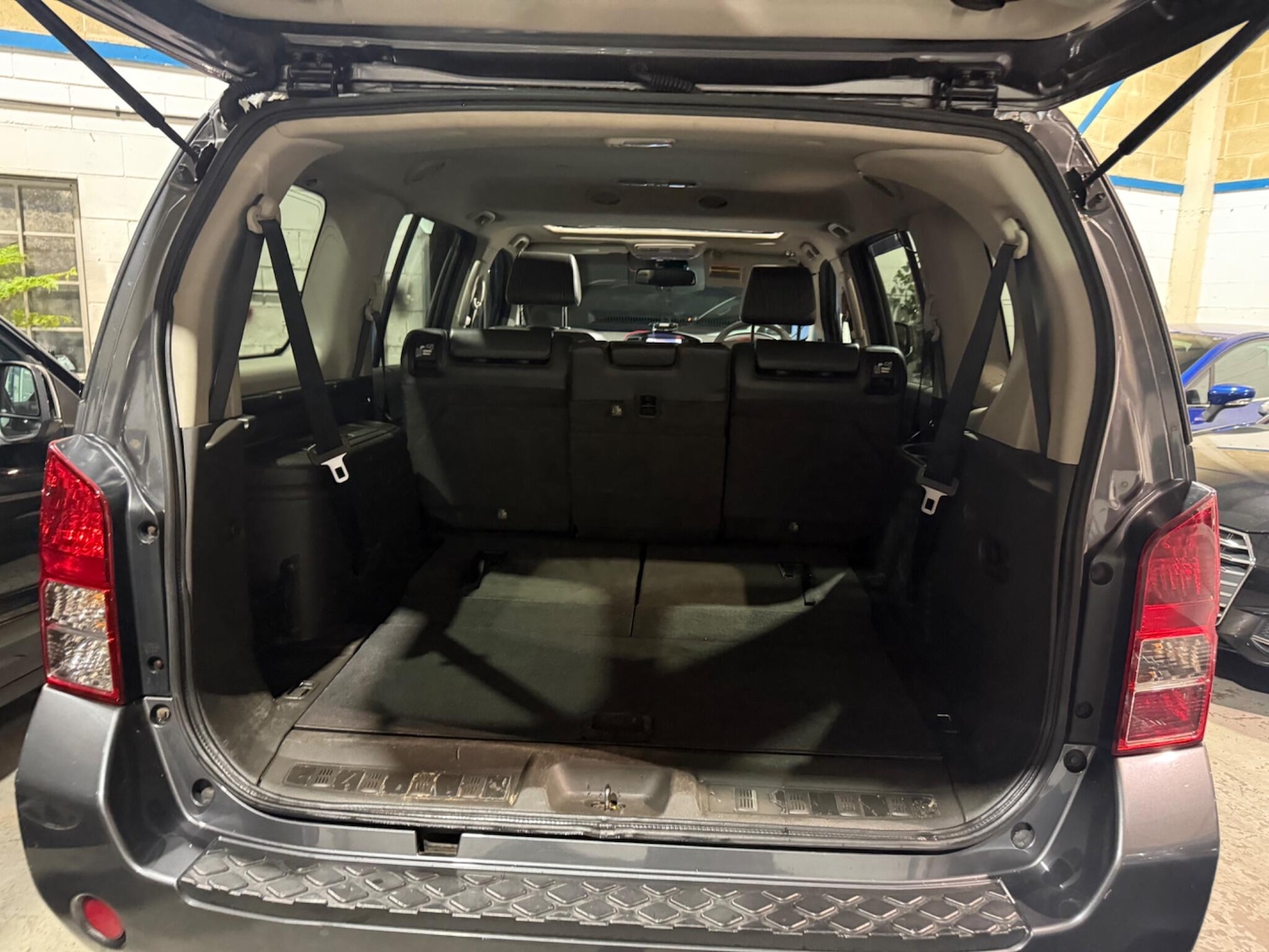 Used Nissan Pathfinder 2014 for sale - 76728727: Photo 28