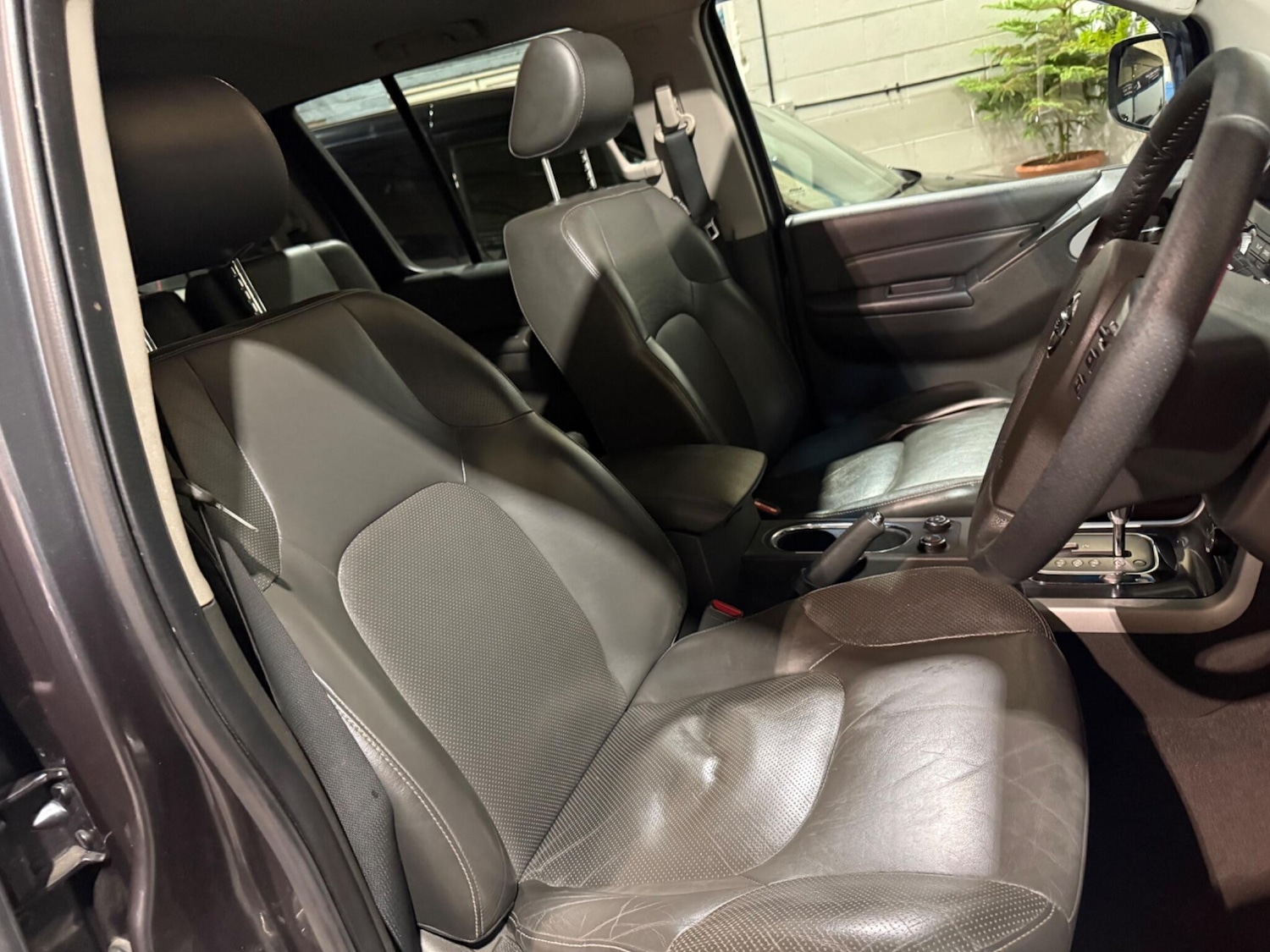 Used Nissan Pathfinder 2014 for sale - 76728727: Photo 29