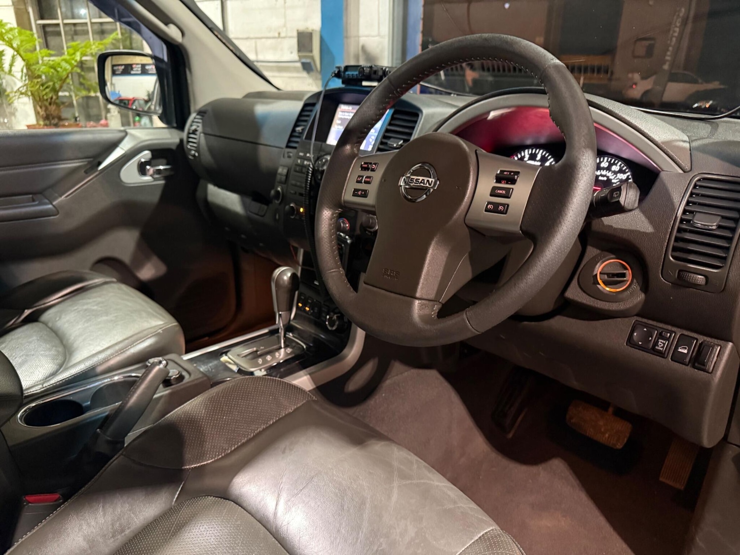 Used Nissan Pathfinder 2014 for sale - 76728727: Photo 30