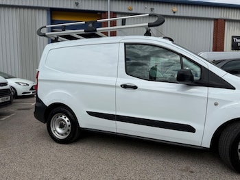 Used Ford Transit Courier 2019 for sale - 75609262: Photo