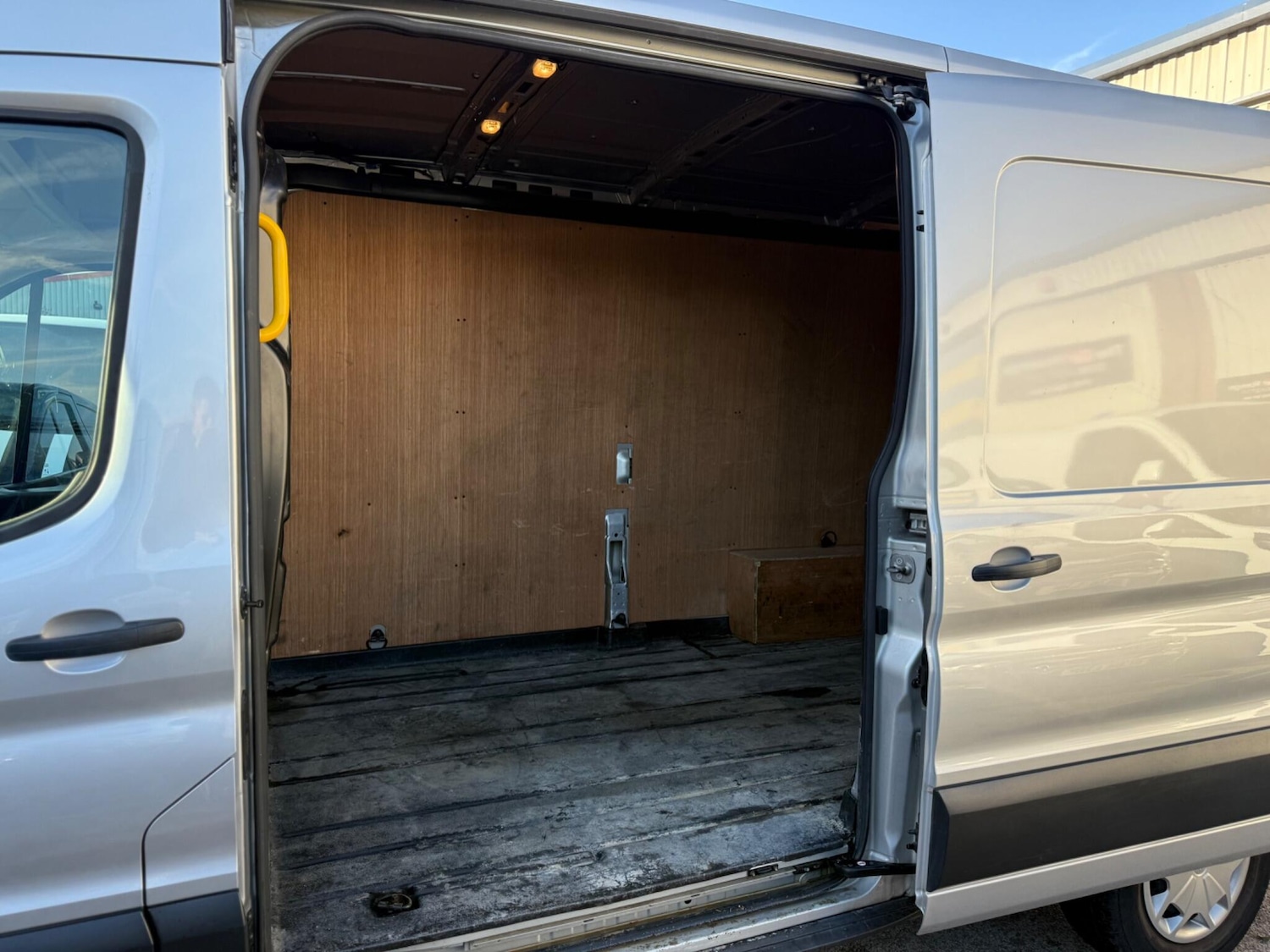 Used Ford Transit 2022 for sale - 76666719: Photo 11