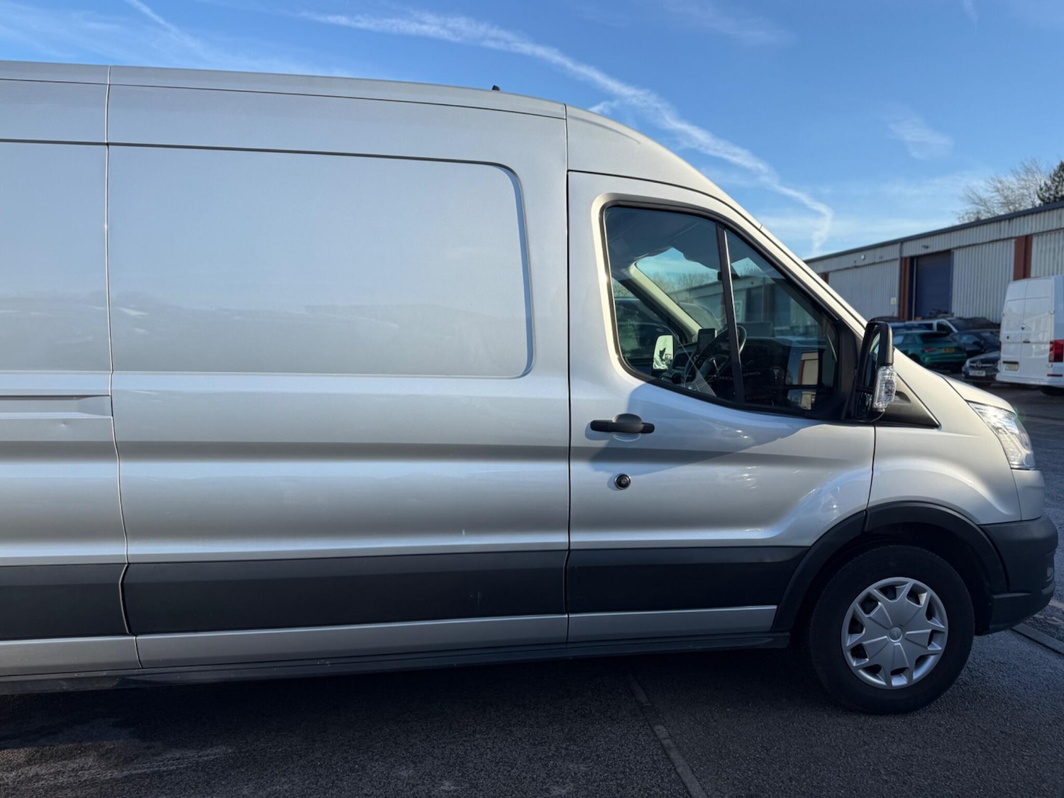 Used Ford Transit 2022 for sale - 76666719: Photo 2