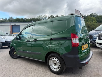 Used Ford Transit Courier 2016 for sale - 75430416: Photo