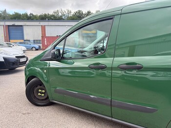 Used Ford Transit Courier 2016 for sale - 75430416: Photo