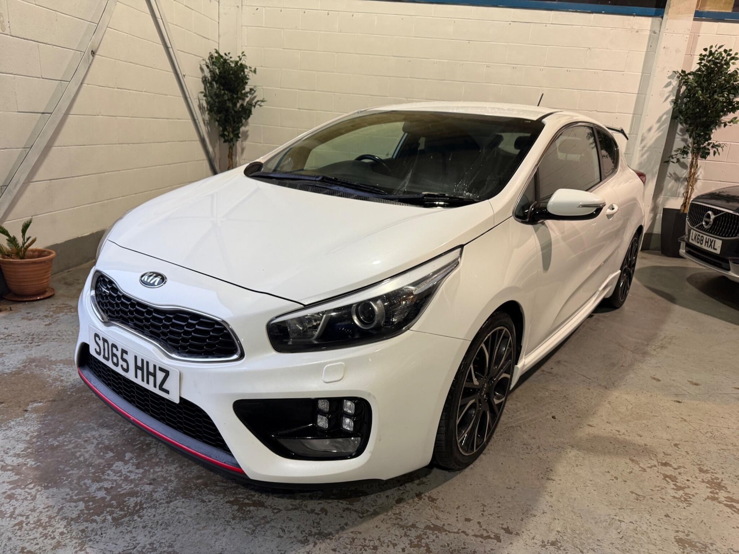 Used Kia Pro Ceed 2015 for sale - 77215986: Photo 11
