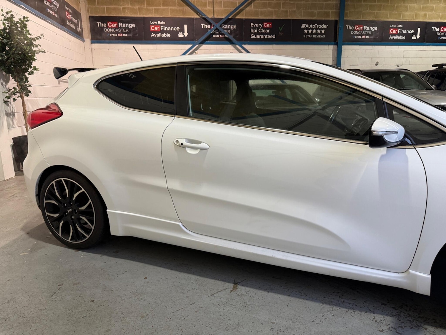 Used Kia Pro Ceed 2015 for sale - 77215986: Photo 2