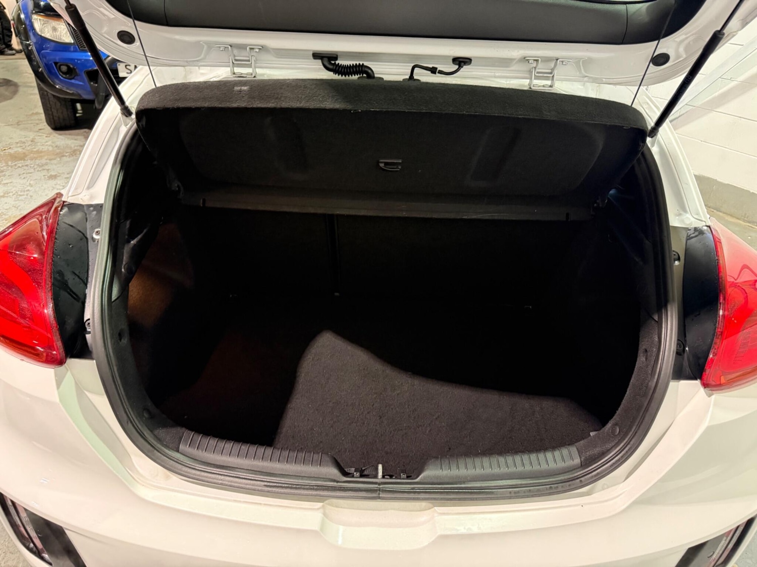 Used Kia Pro Ceed 2015 for sale - 77215986: Photo 27