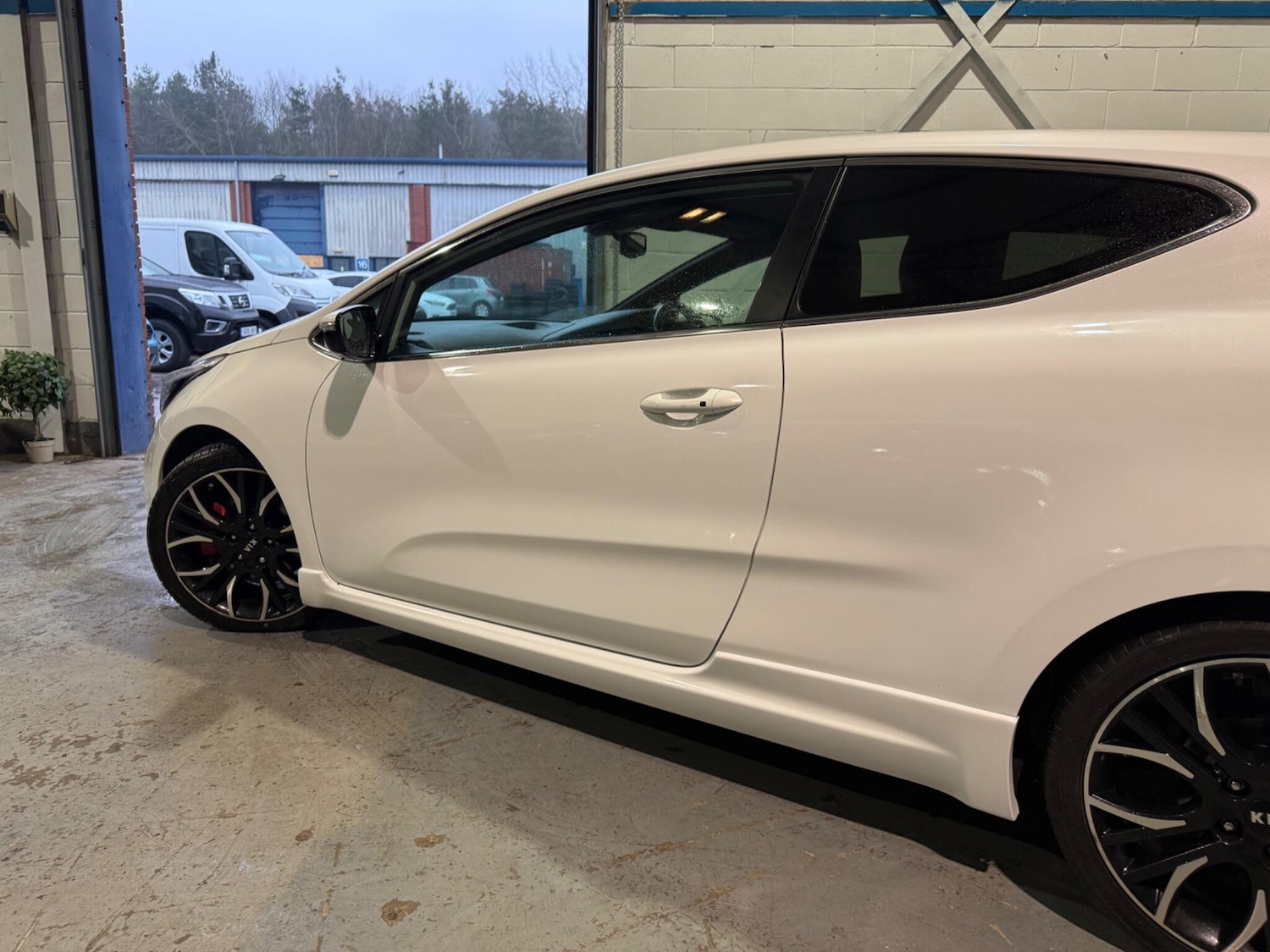 Used Kia Pro Ceed 2015 for sale - 77215986: Photo 4