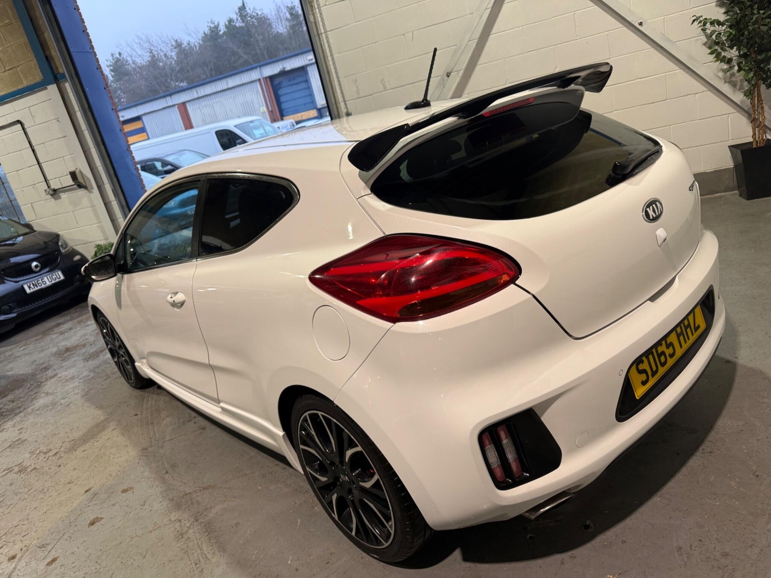 Used Kia Pro Ceed 2015 for sale - 77215986: Photo 9