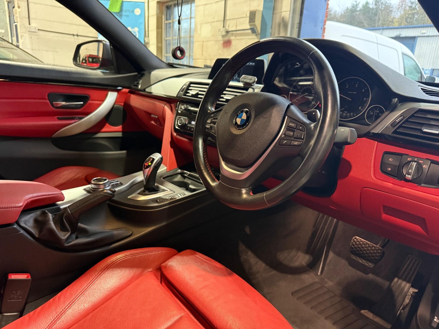 Used BMW 4 Series 2017 for sale - 76537917: Photo 15