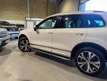 Used Volkswagen Touareg 2015 for sale - 78374907: Photo