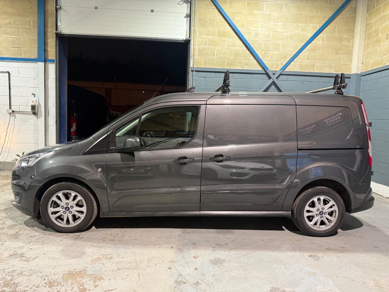 Used Ford Transit Connect 2020 for sale - 77425697: Photo 4