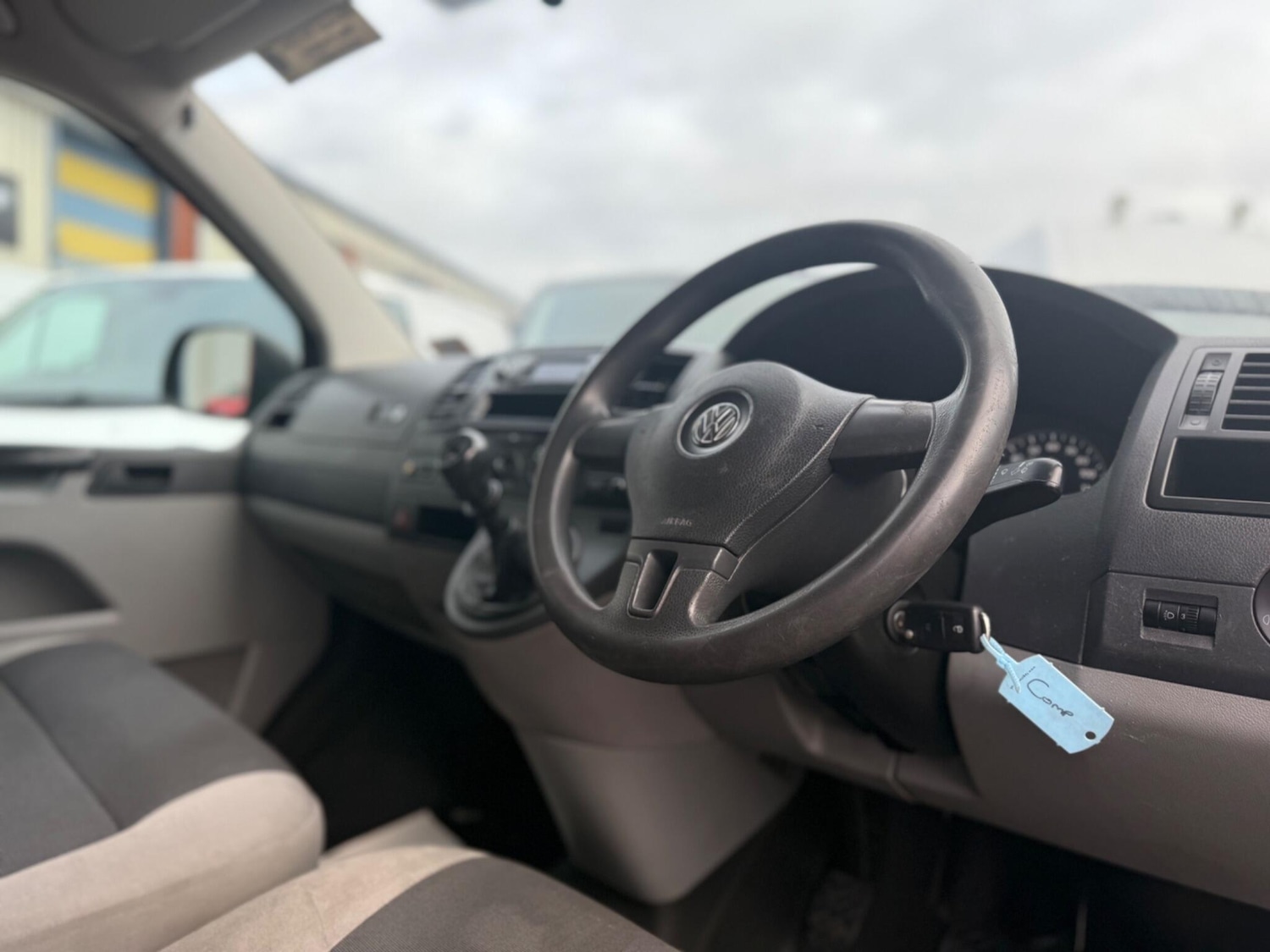 Used Volkswagen Transporter 2015 for sale - 76990234: Photo 15