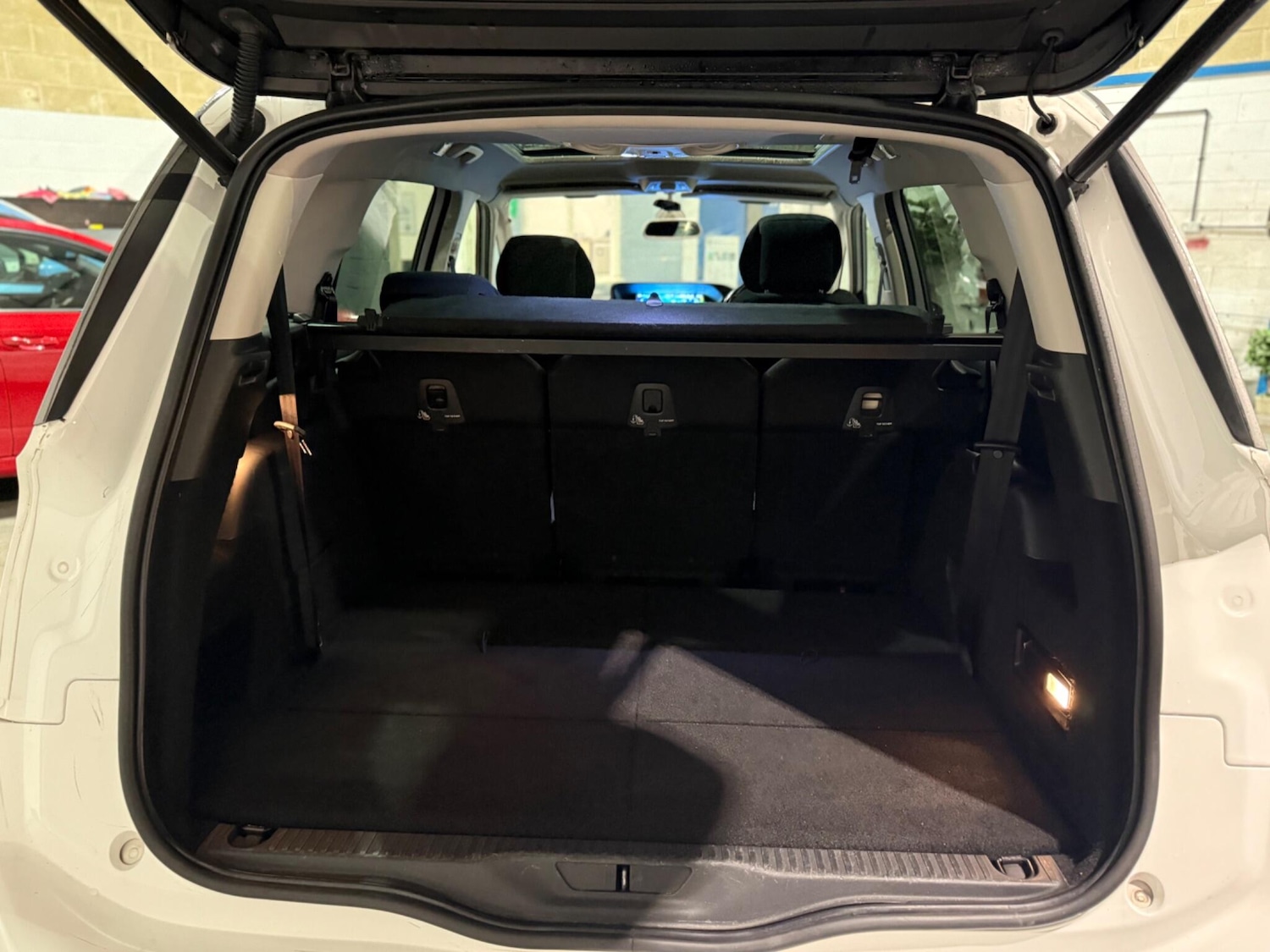 Used Citroen C4 Grand Picasso 2016 for sale - 76849585: Photo 18