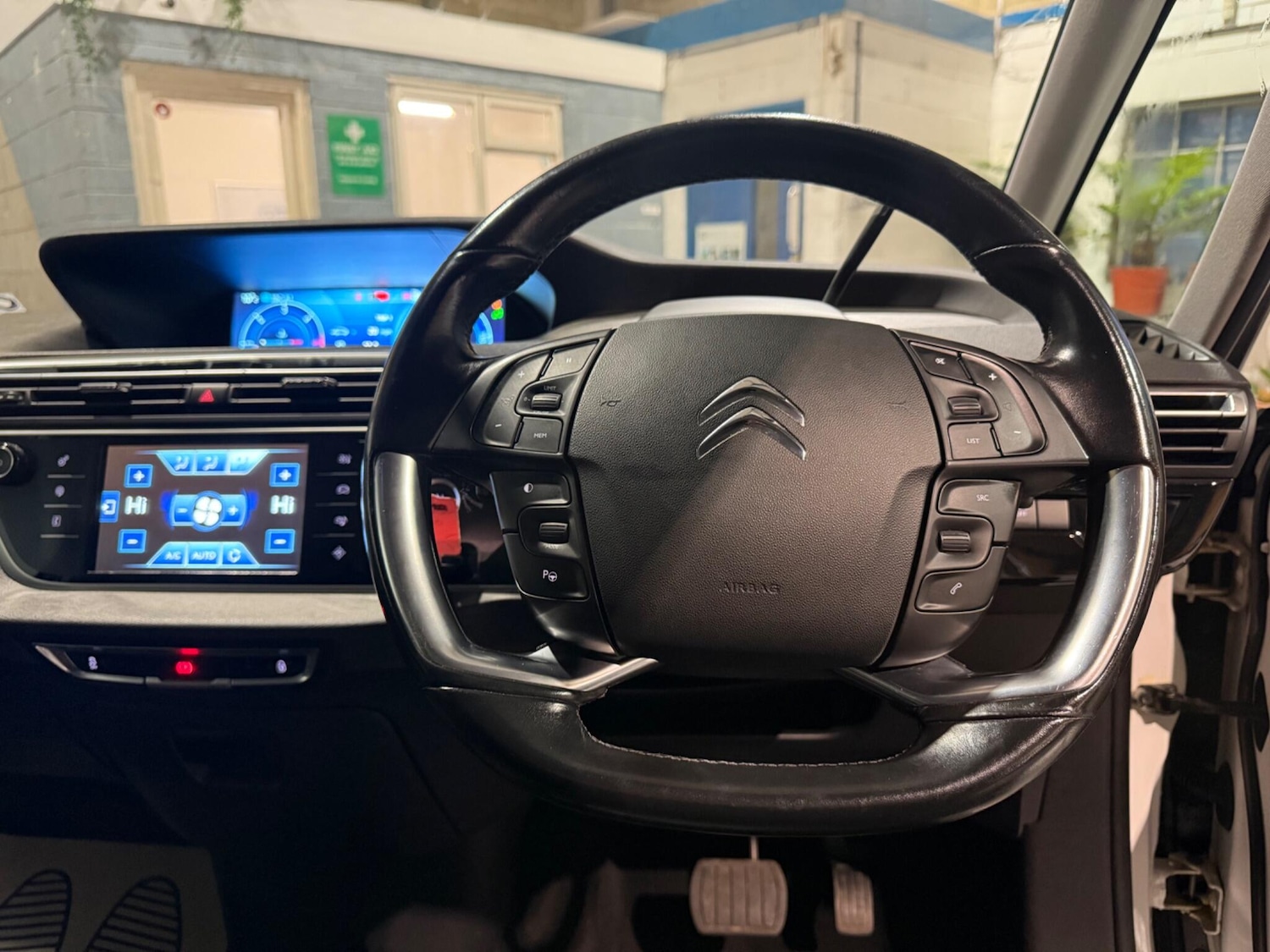 Used Citroen C4 Grand Picasso 2016 for sale - 76849585: Photo 22