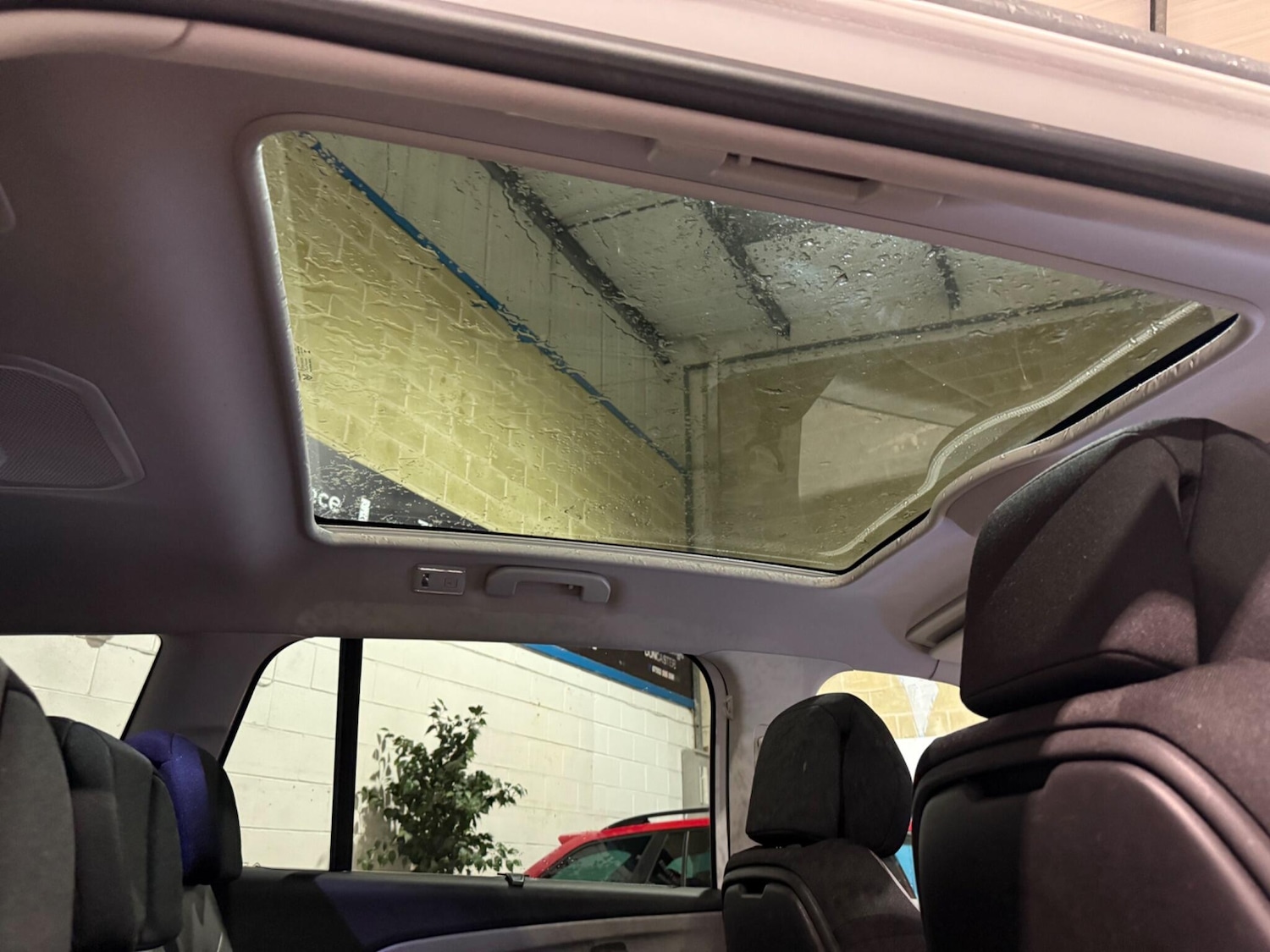 Used Citroen C4 Grand Picasso 2016 for sale - 76849585: Photo 32