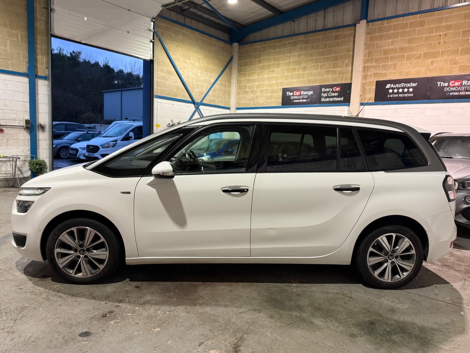 Used Citroen C4 Grand Picasso 2016 for sale - 76849585: Photo 9