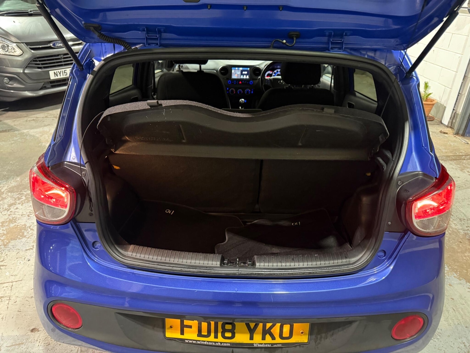 Used Hyundai i10 2018 for sale - 77625934: Photo 16