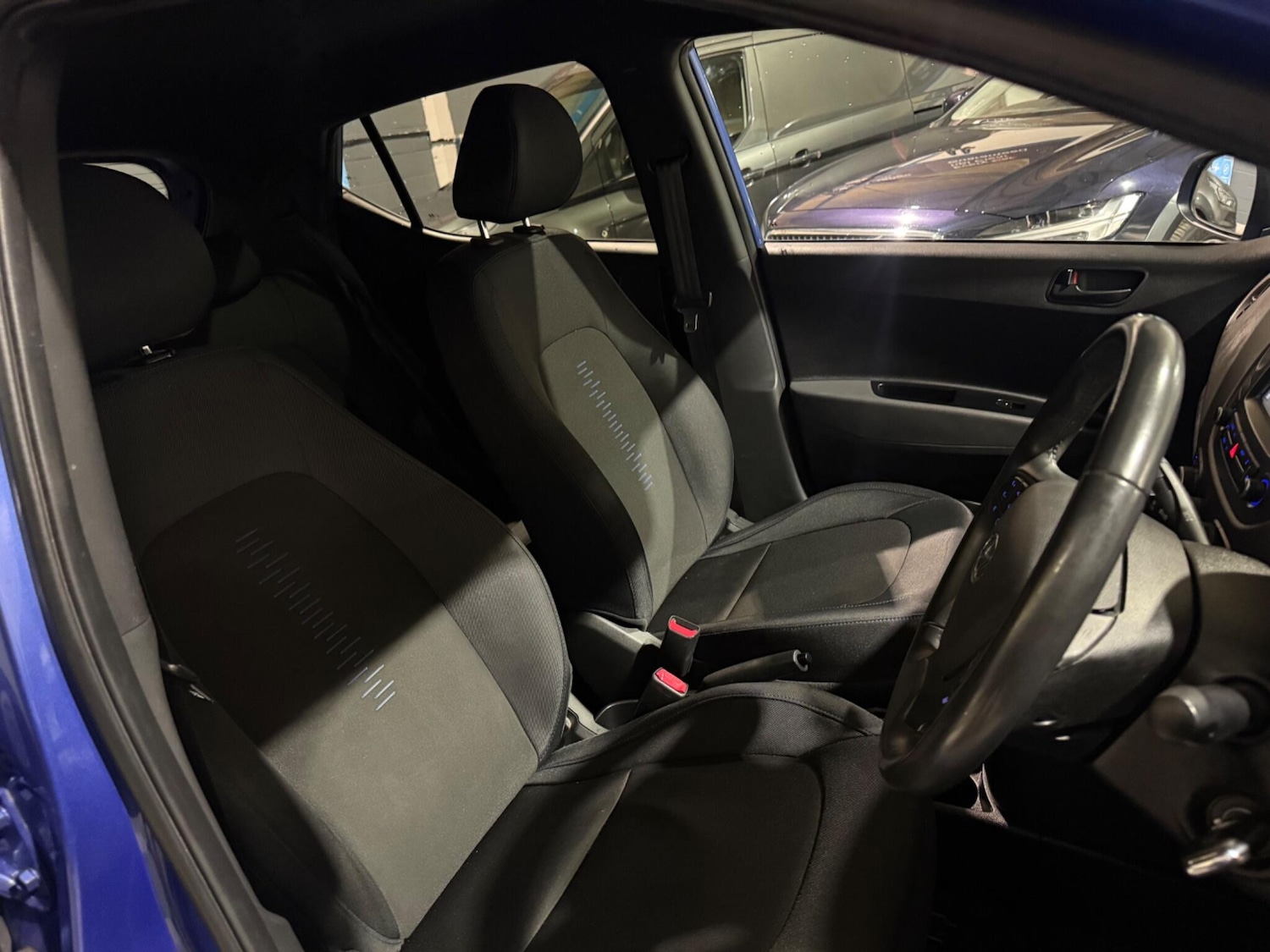 Used Hyundai i10 2018 for sale - 77625934: Photo 27