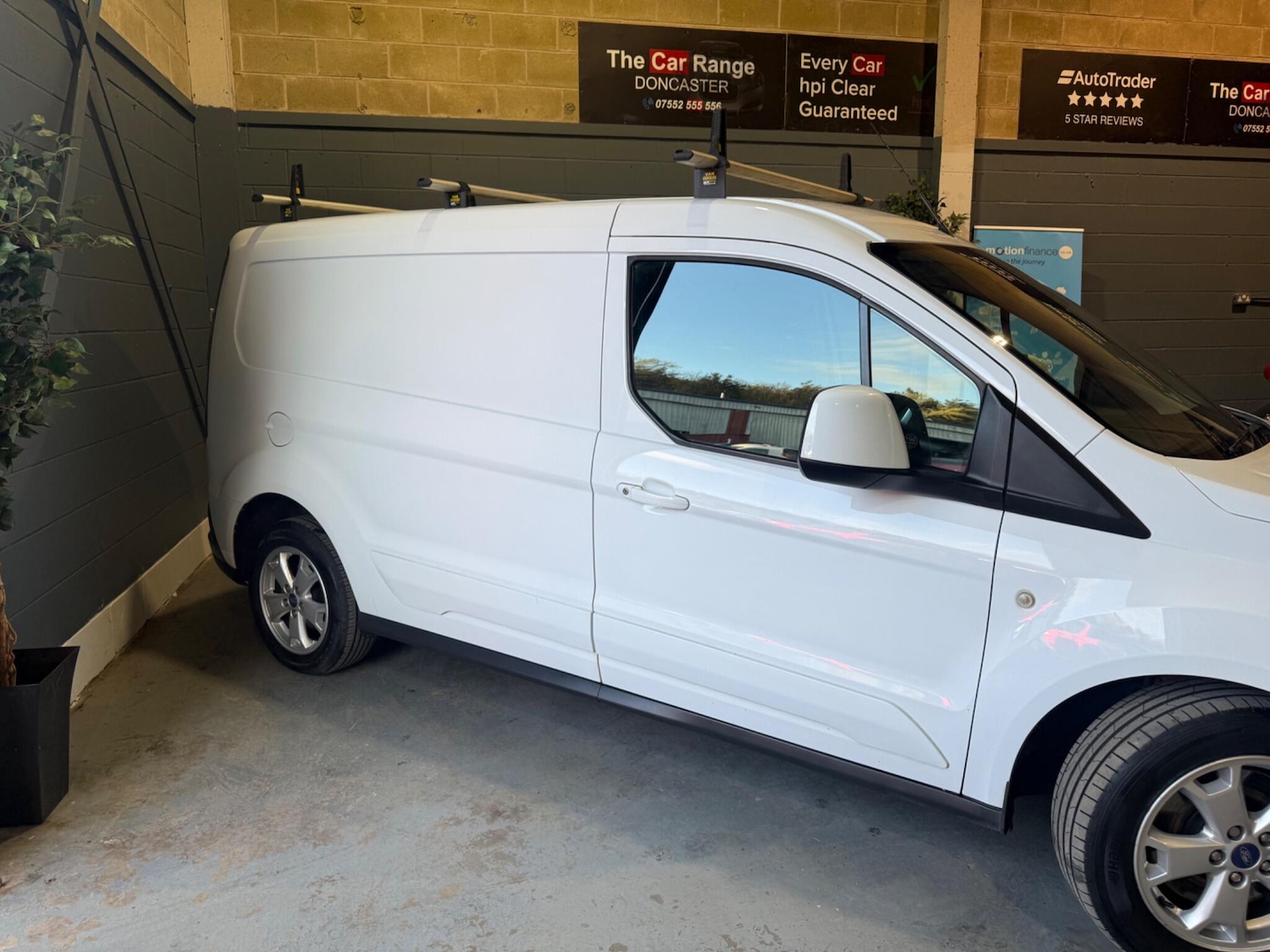 Used Ford Transit Connect 2018 for sale - 78184664: Photo 2