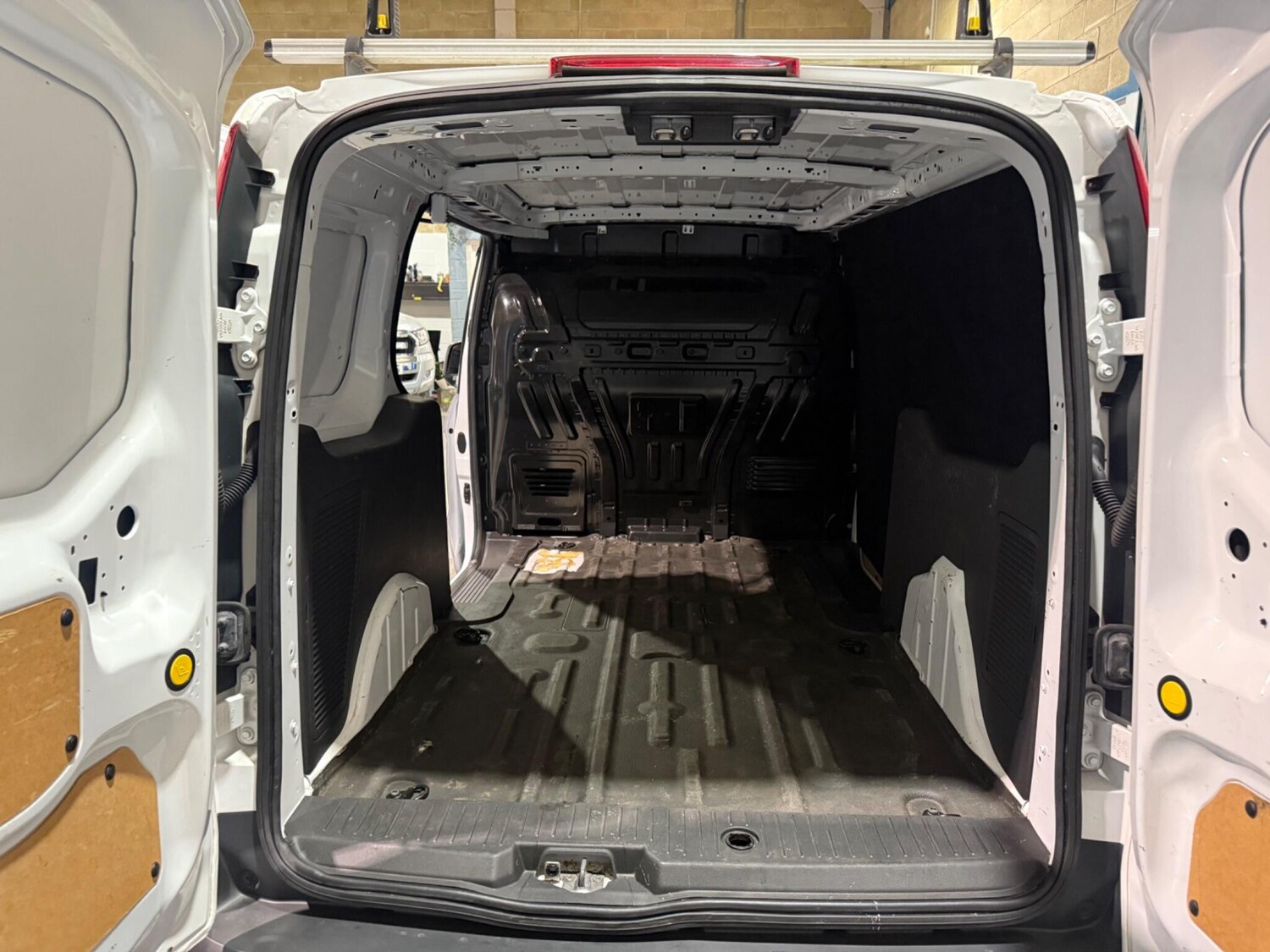 Used Ford Transit Connect 2018 for sale - 78184664: Photo 22