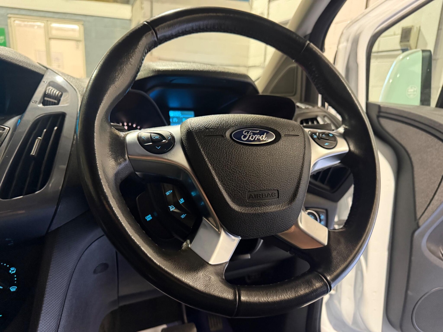 Used Ford Transit Connect 2018 for sale - 78184664: Photo 26
