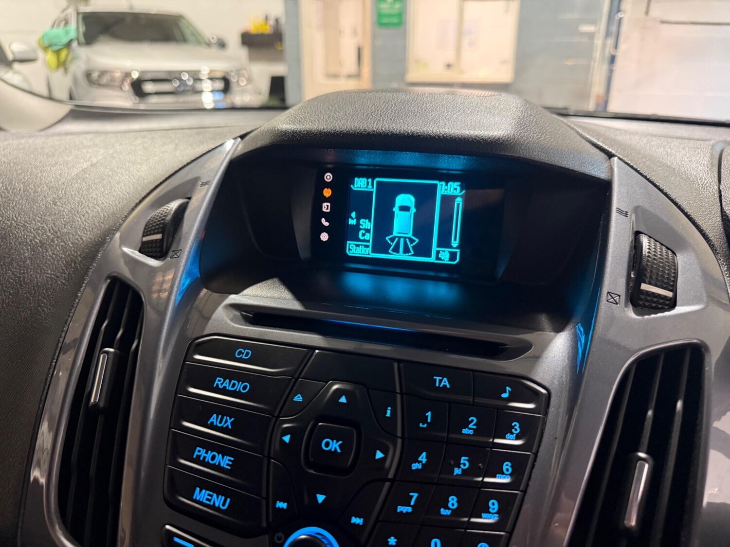 Used Ford Transit Connect 2018 for sale - 78184664: Photo 31