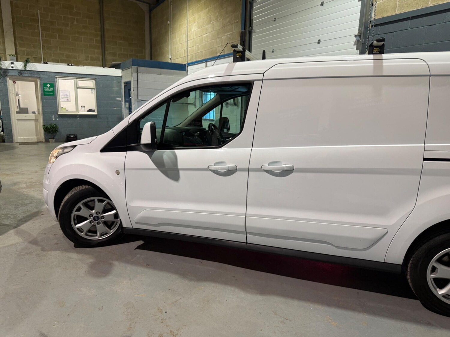 Used Ford Transit Connect 2018 for sale - 78184664: Photo 6