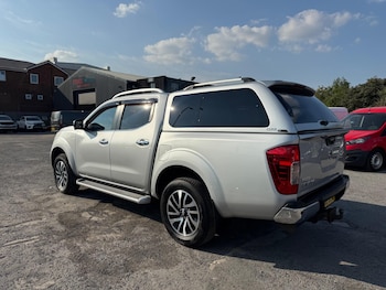 Used Nissan Navara 2016 for sale - 79337732: Photo