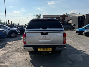 Used Nissan Navara 2016 for sale - 79337732: Photo