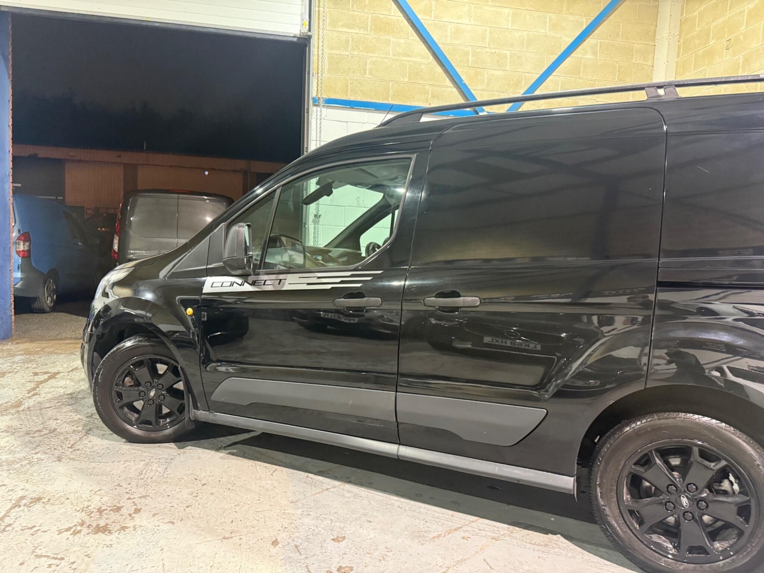 Used Ford Transit Connect 2015 for sale - 77279529: Photo 2