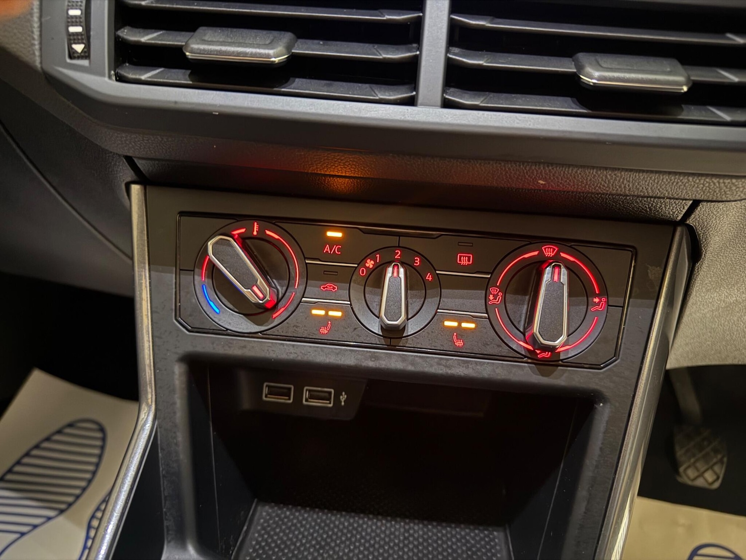 Used Volkswagen Polo 2020 for sale - 77469129: Photo 24