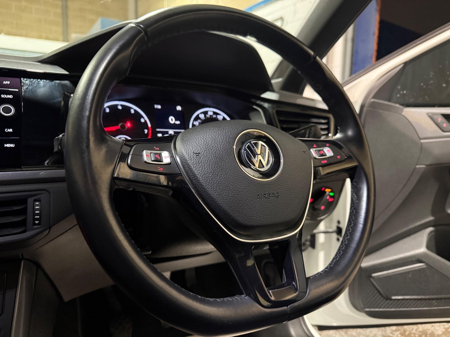 Used Volkswagen Polo 2020 for sale - 77469129: Photo 25