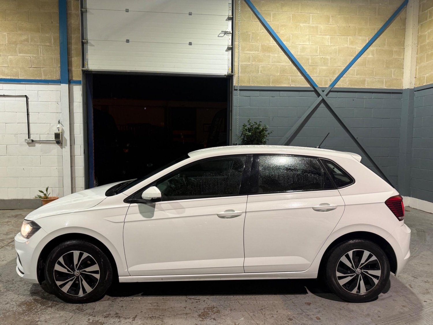 Used Volkswagen Polo 2020 for sale - 77469129: Photo 4