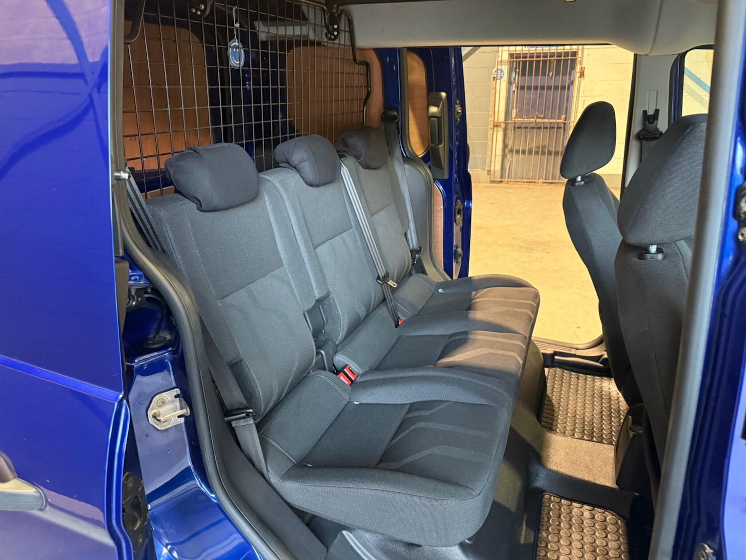 Used Ford Transit Connect 2017 for sale - 78019820: Photo 17